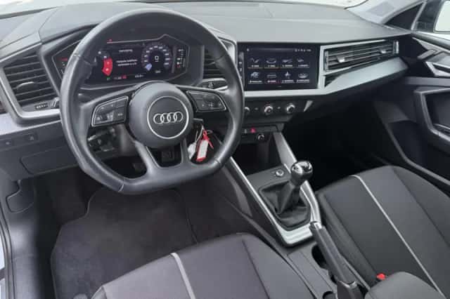 Audi A1 (2021) thumbnail 4