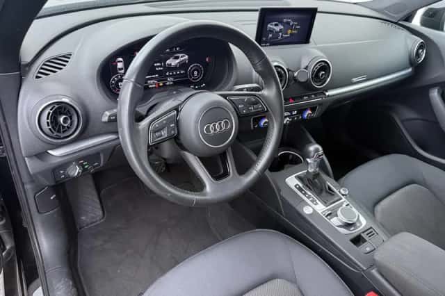 Audi A3 (2020) thumbnail 3