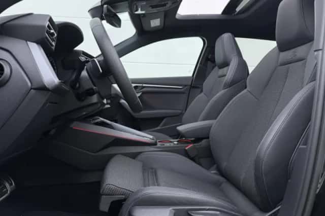 Audi A3 (2025) thumbnail 5