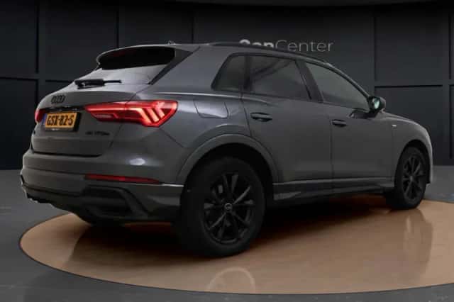 Audi Q3 (2024) thumbnail 6
