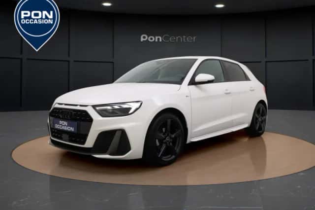 Audi A1 (2025) thumbnail 2