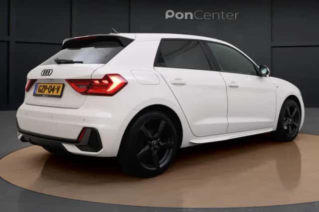 Audi A1 (2025) thumbnail 6