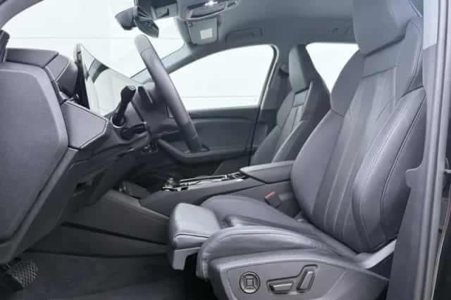 Audi Q6 e-tron (2024) thumbnail 5