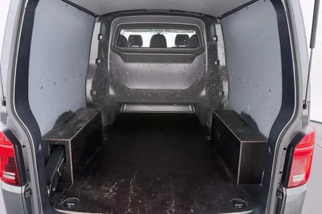 VW-Bedrijfswagens Transporter (2023) thumbnail 11