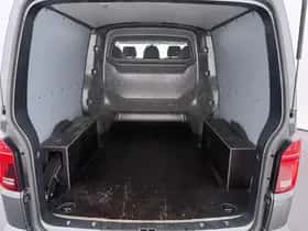VW-Bedrijfswagens Transporter (2023) thumbnail 11