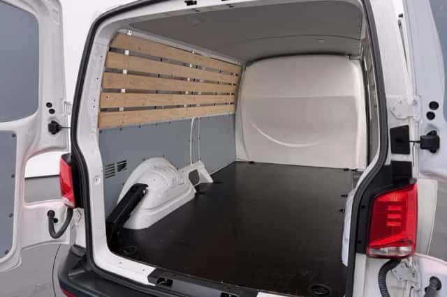 VW-Bedrijfswagens Transporter (2023) thumbnail 17