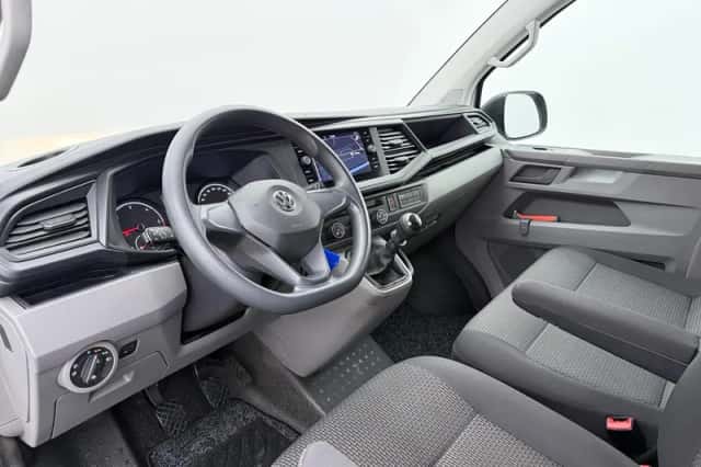 VW-Bedrijfswagens Transporter (2020) thumbnail 3