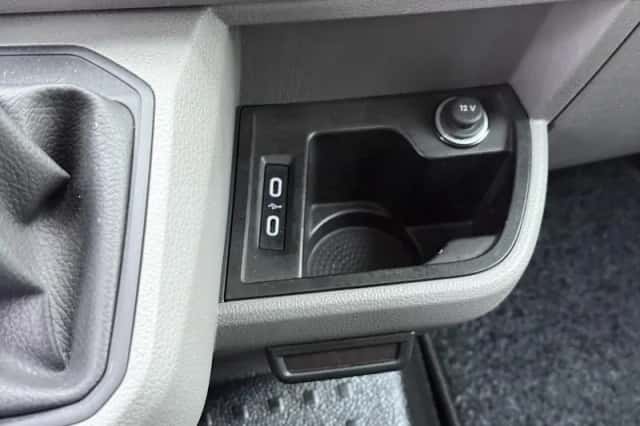 VW-Bedrijfswagens Transporter (2024) thumbnail 23