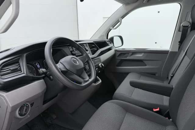 VW-Bedrijfswagens Transporter (2020) thumbnail 4