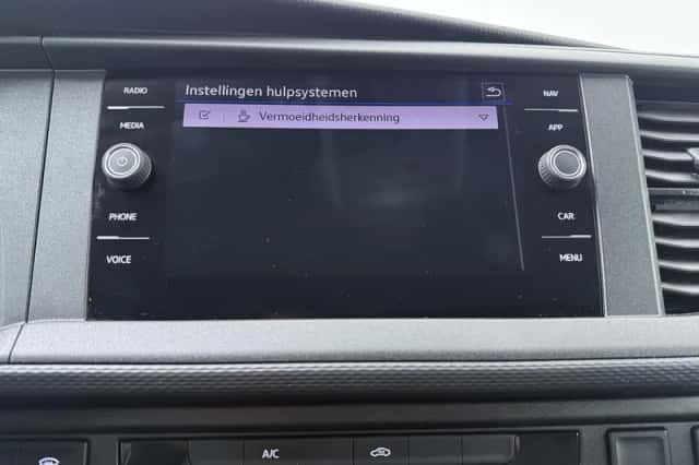 VW-Bedrijfswagens Transporter (2020) thumbnail 9