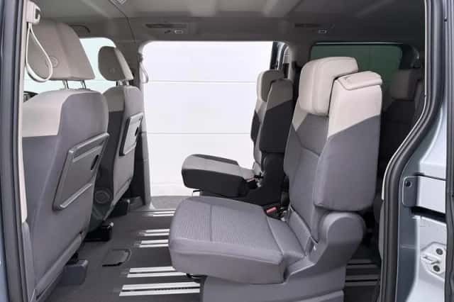 Volkswagen Multivan (2026) thumbnail 6