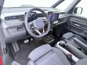 Volkswagen ID. Buzz (2026) thumbnail 2
