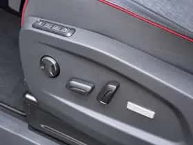 Volkswagen ID. Buzz (2026) thumbnail 6