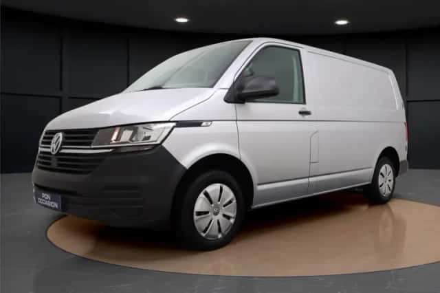 Volkswagen Transporter (2021) thumbnail 2