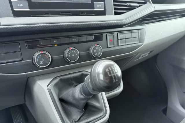 VW-Bedrijfswagens Transporter (2021) thumbnail 11