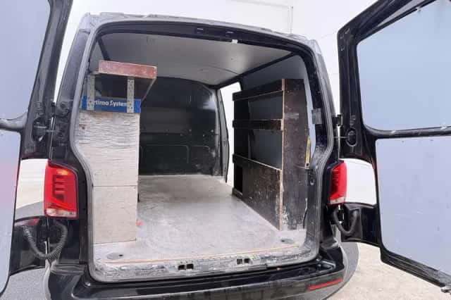 Volkswagen Transporter (2024) thumbnail 7