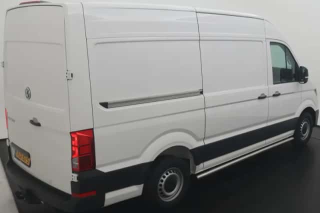 Volkswagen Crafter (2024) thumbnail 5