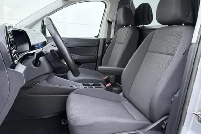 Volkswagen Caddy (2024) thumbnail 5