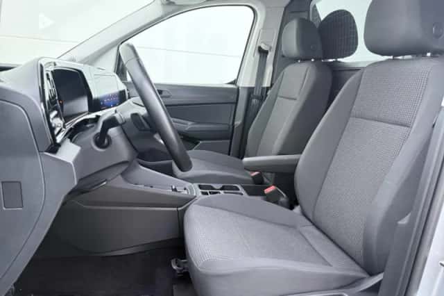 Volkswagen Caddy (2024) thumbnail 5