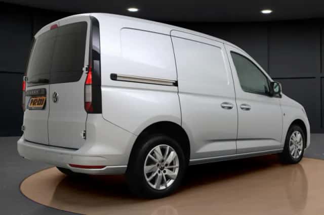 Volkswagen Caddy (2024) thumbnail 6