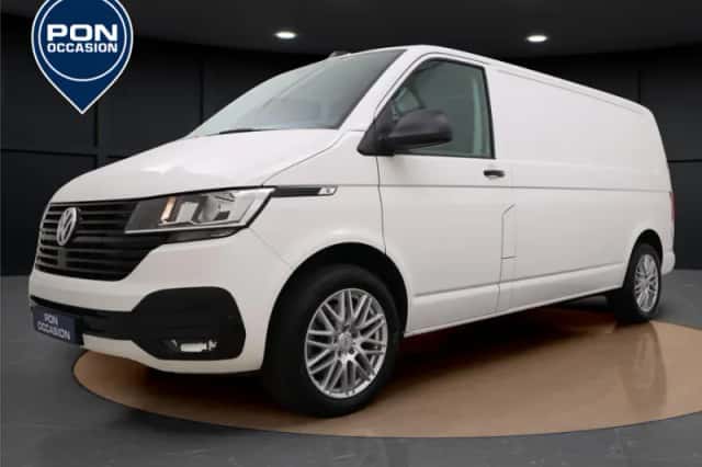 Volkswagen Transporter (2023) thumbnail 2