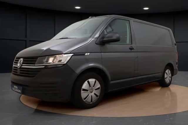 Volkswagen Transporter (2022) thumbnail 1