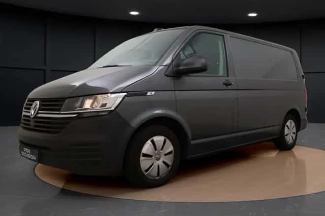 Volkswagen Transporter (2022) thumbnail 2