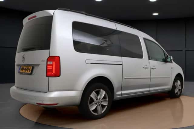 Volkswagen Caddy Maxi (2017) thumbnail 6