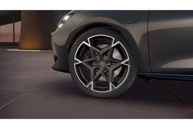 CUPRA Leon (2026) thumbnail 5