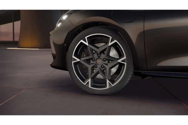 CUPRA Leon (2026) thumbnail 5