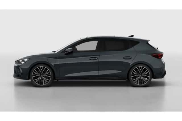 CUPRA Leon (2026) thumbnail 3