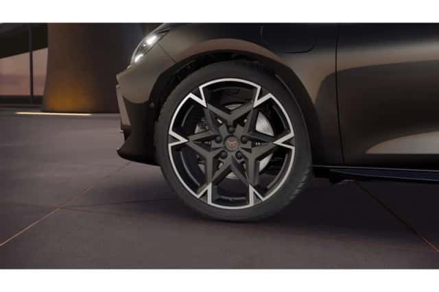 CUPRA Leon (2026) thumbnail 5