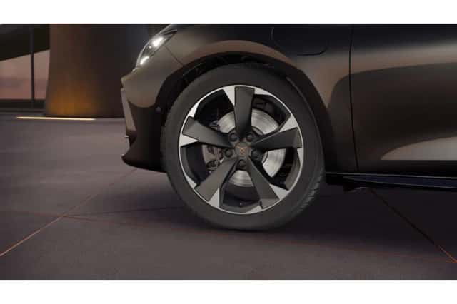 CUPRA Leon (2026) thumbnail 5