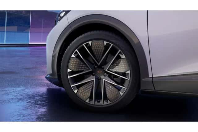 CUPRA Tavascan (2026) thumbnail 5