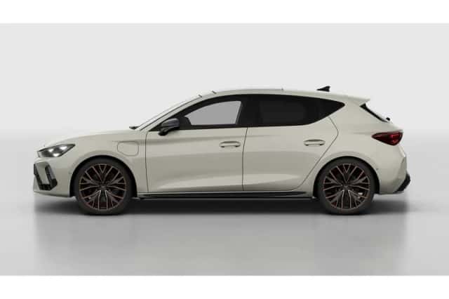 CUPRA Leon (2026) thumbnail 3