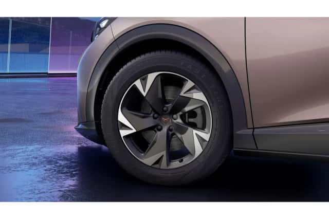 CUPRA Tavascan (2026) thumbnail 5