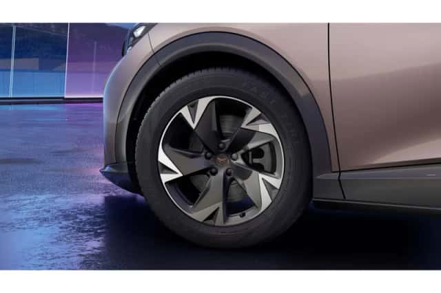 CUPRA Tavascan (2026) thumbnail 5