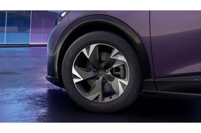 CUPRA Tavascan (2026) thumbnail 5
