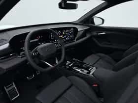 Audi Q6 e-tron (2026) thumbnail 2