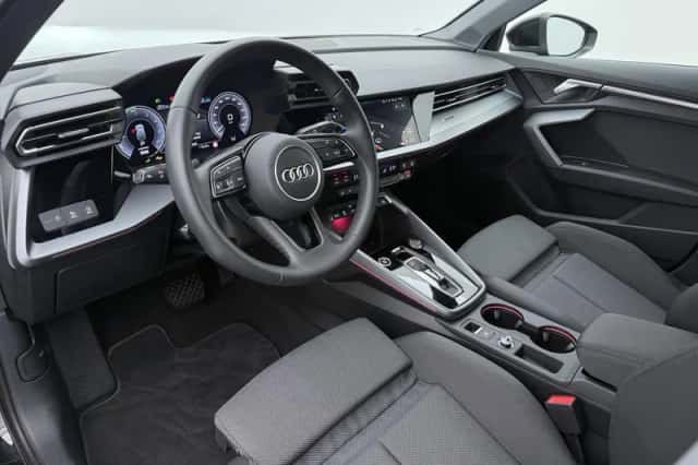 Audi A3 (2025) thumbnail 3