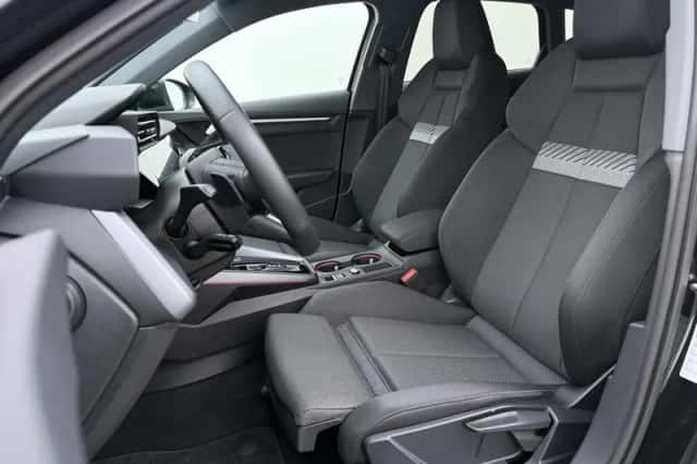 Audi A3 (2025) thumbnail 4