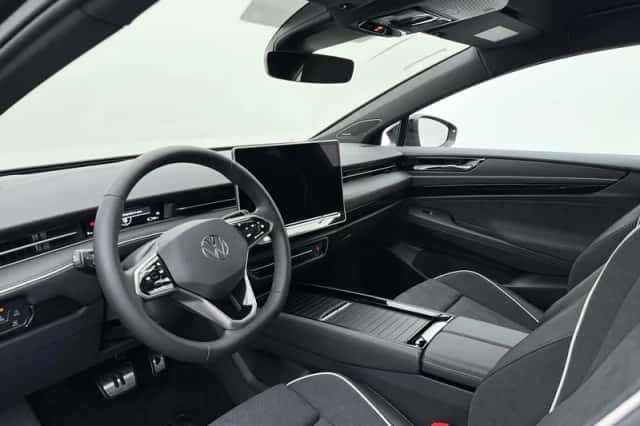 Volkswagen ID.7 (2026) thumbnail 2