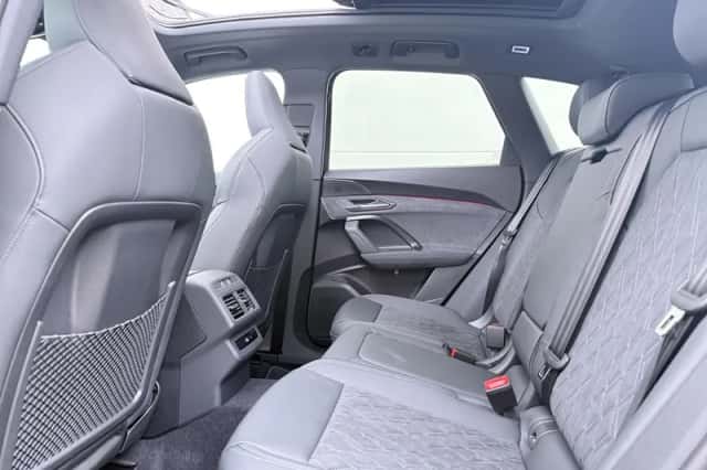 Audi Q5 (2026) thumbnail 6