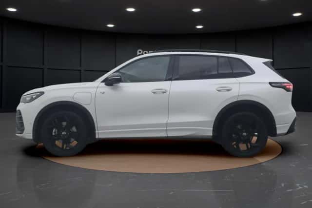 Volkswagen Tiguan (2026) thumbnail 5