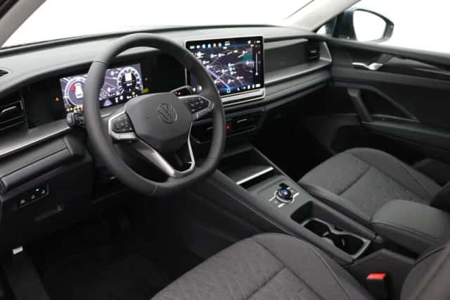 Volkswagen Tayron (2026) thumbnail 2