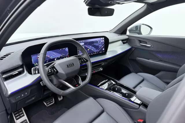Audi Q3 (2025) thumbnail 3