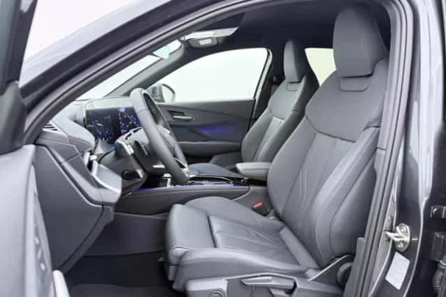 Audi Q3 (2025) thumbnail 5