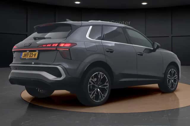 Audi Q3 (2025) thumbnail 5