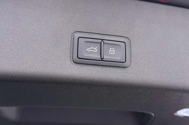 Audi Q3 (2025) thumbnail 9