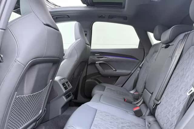 Audi Q5 (2026) thumbnail 6